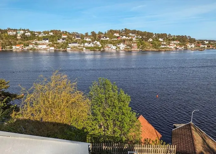 - Ved Sjoen Holiday home *