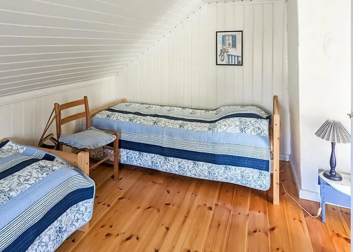 - Ved Sjoen Holiday home *