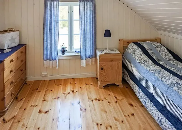 - Ved Sjoen Holiday home